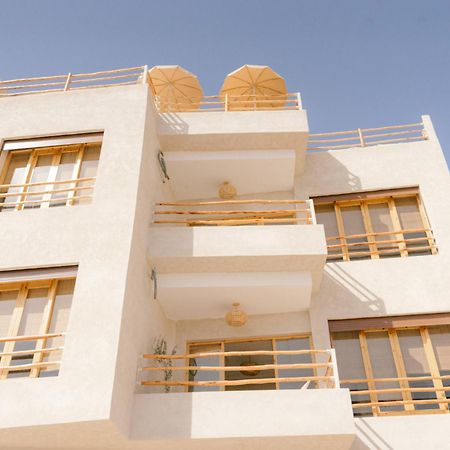 Malibu Surf House Apartamento Tamraght Exterior foto